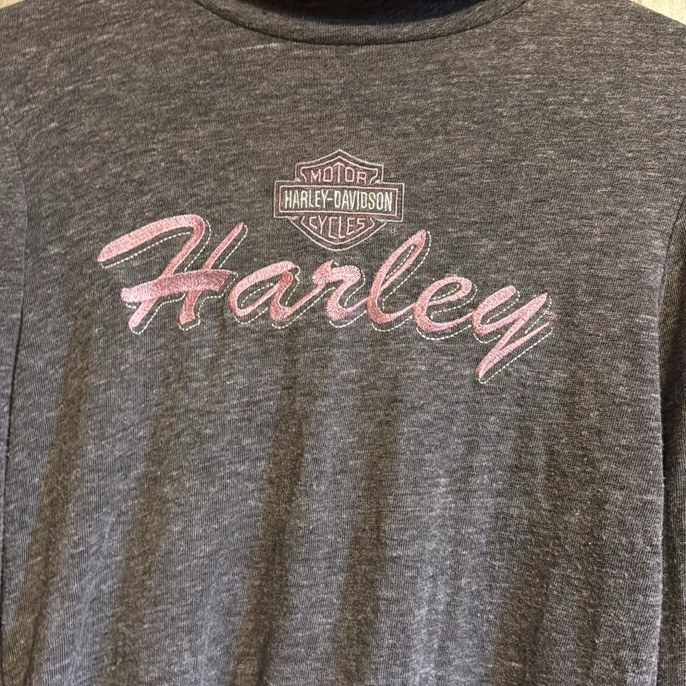 Harley Davidson Gray Long Sleeve Top - Picture 2 of 6